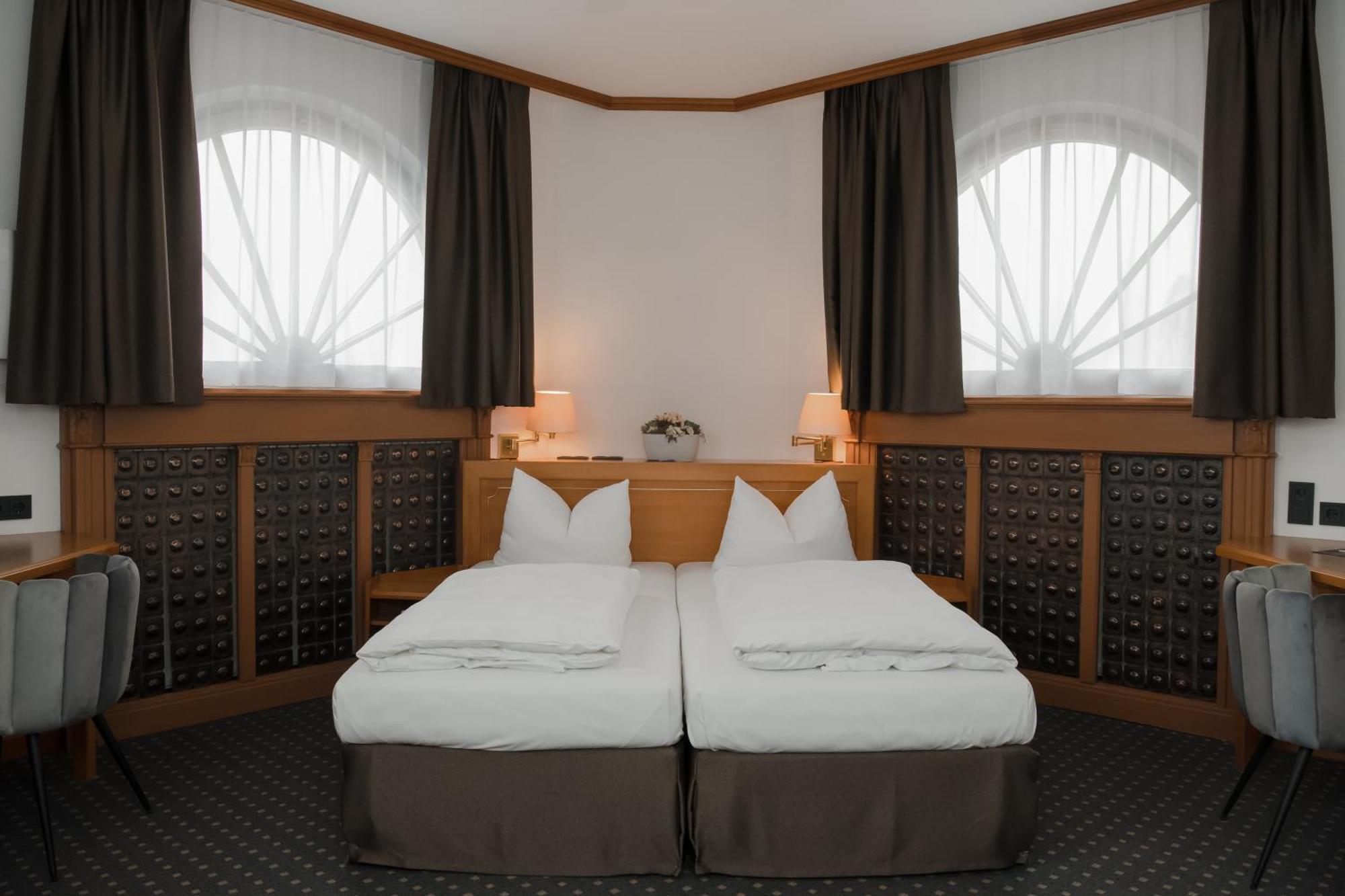 Hotel Alekto Freiberg Extérieur photo